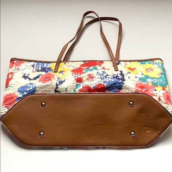 One Nine West "It Girl" Floral Blue Tote - Picture 12 of 12